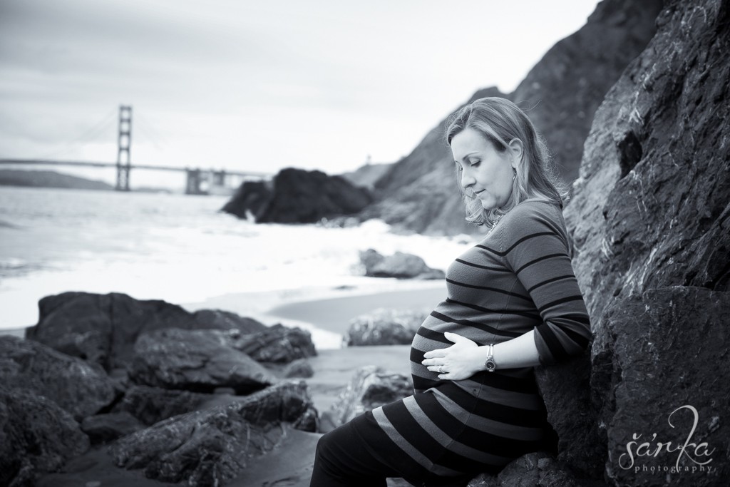 San Francisco pregnancy family session at China beach photographed by Sarka Photography