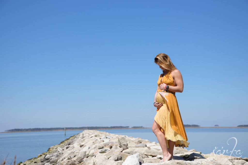 beach pregnancy photo session photographed by Santa Barbara based photographer Sarka Photography